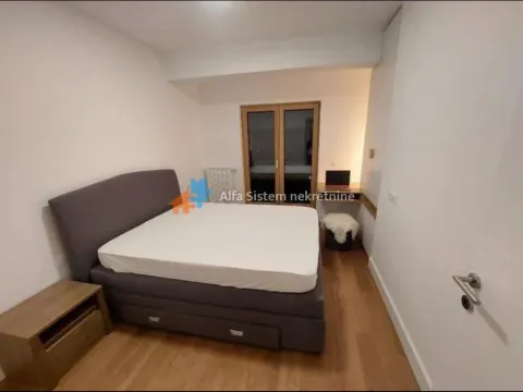 Izdavanje, trosoban stan, 69m², Karaburma, Palilula Sve Podlokacije - image 5