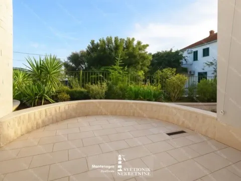 Sale, one bedroom apartment, 50m², Meljine, Herceg Novi - image 3