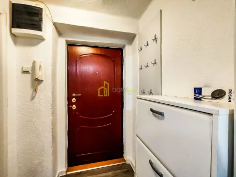 Izdavanje, trosoban stan, 70m², Centar, Podgorica - image 5