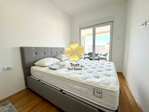 Izdavanje, dvosoban stan, 75m², Ljubović, Podgorica - image 10