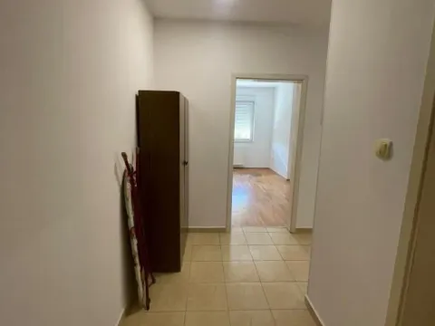 Izdavanje, dvosoban stan, 52m², Nova Detelinara, Novi Sad Sve Podlokacije - image 6