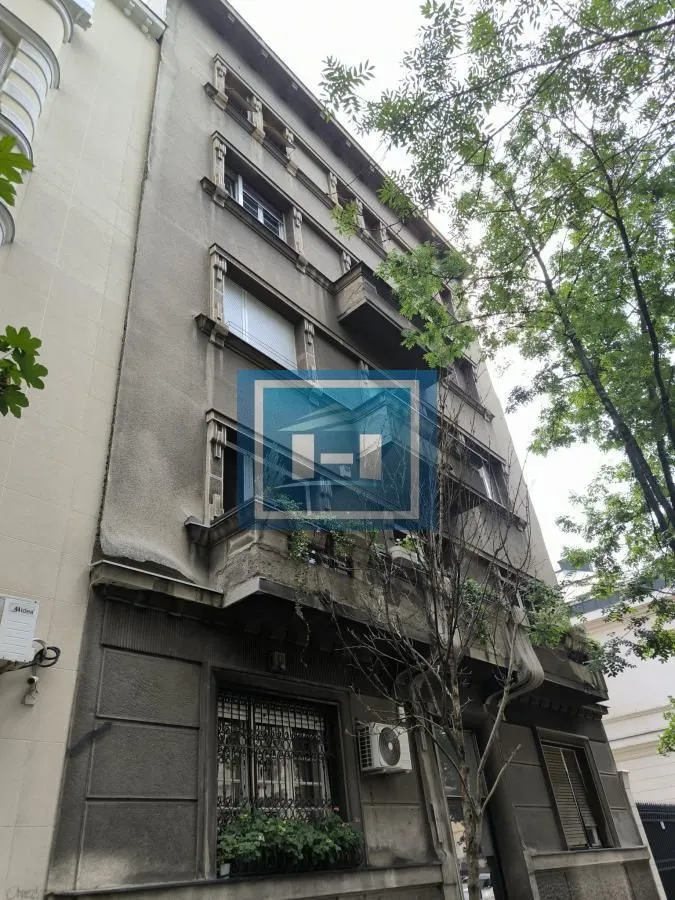 Prodaja, trosoban stan, 77m², Stari Grad, Beograd