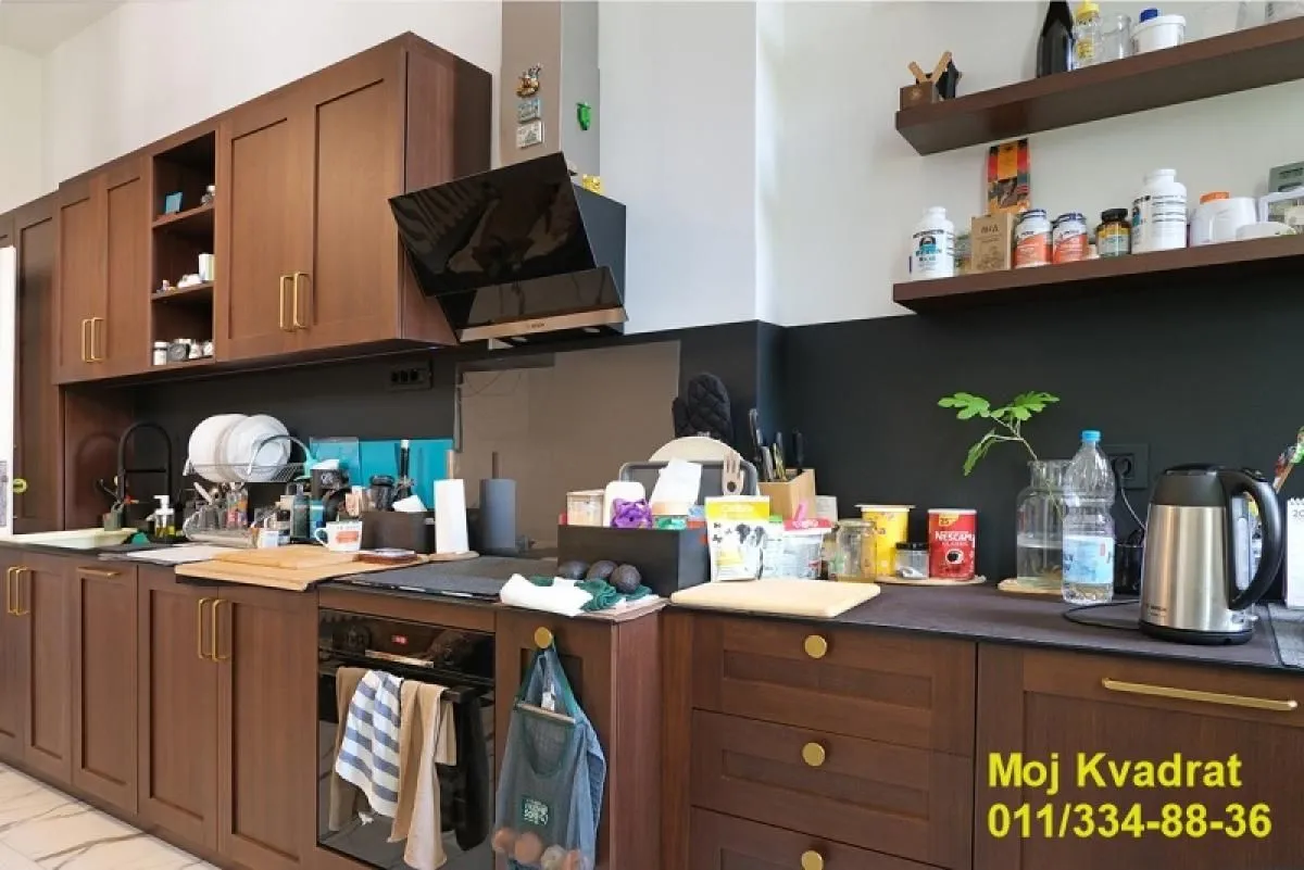 Prodaja, stan, 182m², Vračar Centar, Vračar Sve Podlokacije