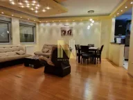 Izdavanje, četvorosoban stan, 99m², Centar, Novi Sad - image 1