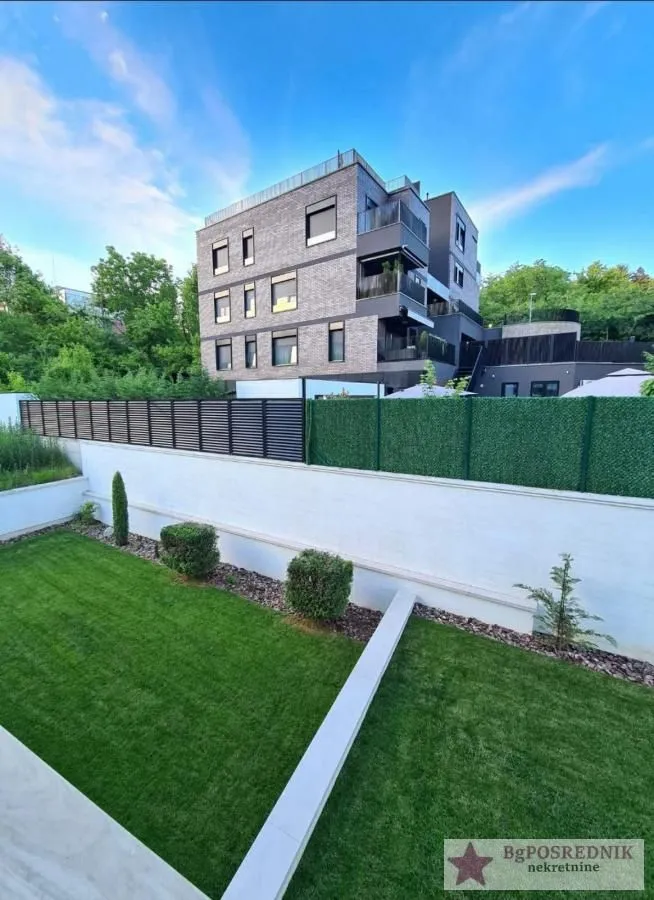 Sale, four bedroom apartment, 145m², Savski Venac, Beograd