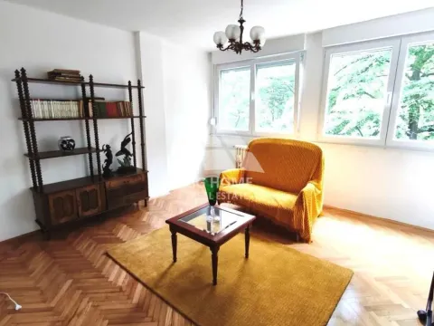 Izdavanje, trosoban stan, 87m², Južni Bulevar, Vračar Sve Podlokacije - image 4