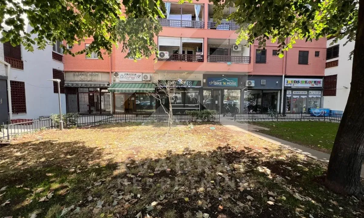 Prodaja, poslovni prostor, 49m², Lepa Kata, Podgorica