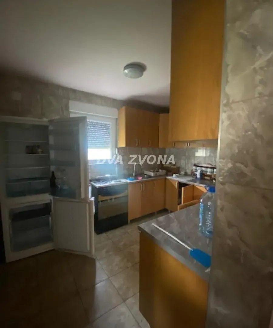 Prodaja, kuća, 93m², Čortanovci, Inđija