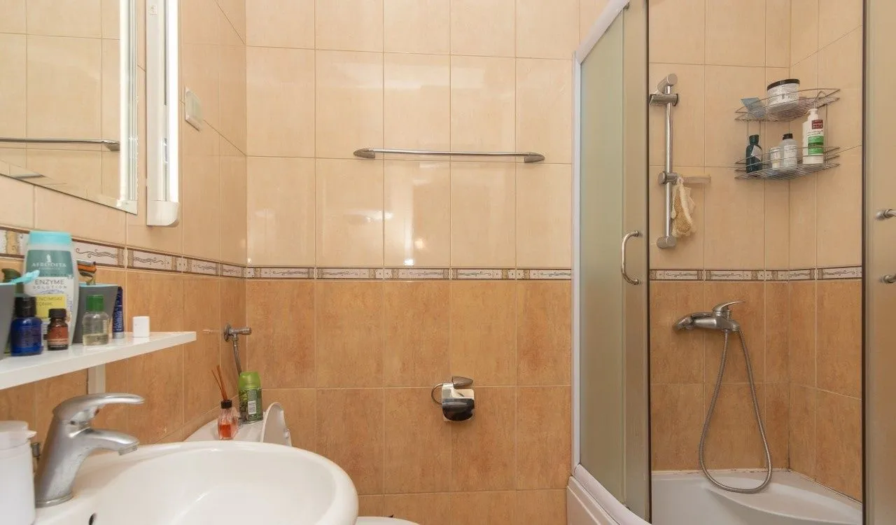 Prodaja, dvosoban stan, 68m², Preko Morače, Podgorica