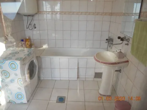 Izdavanje, kuća, 150m², Dobra Voda, Budva - image 5