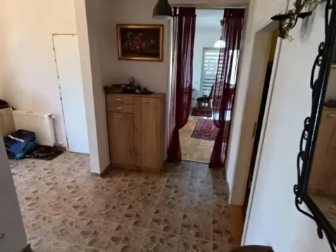 Sale, house, 147m², Beočin, Srbija - image 7