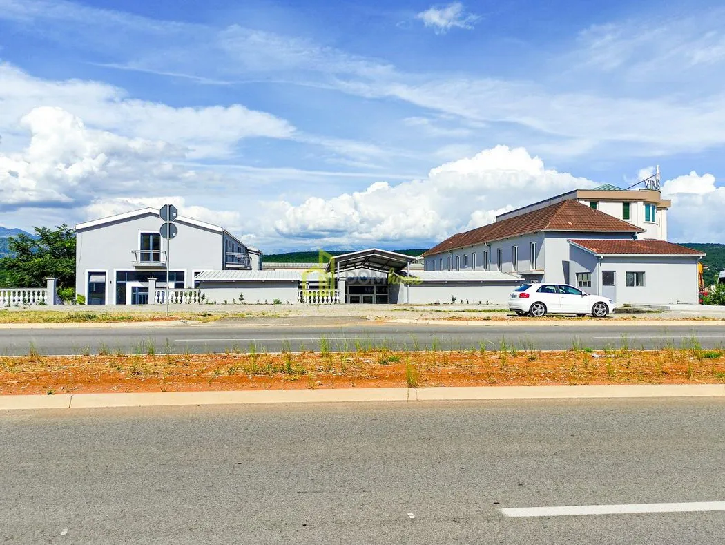 Sale, office space, 1500m², Mareza, Podgorica