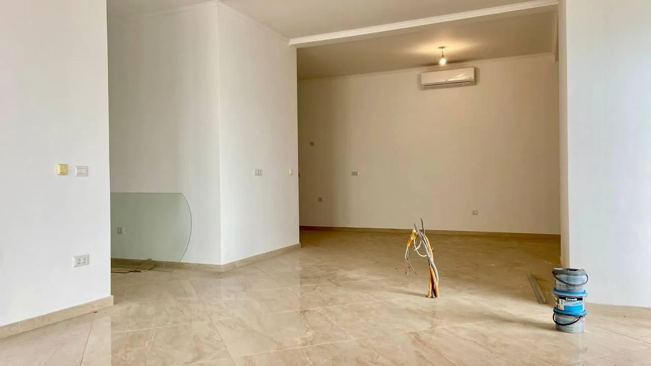 Prodaja, trosoban stan, 228m², Dobra Voda, Budva