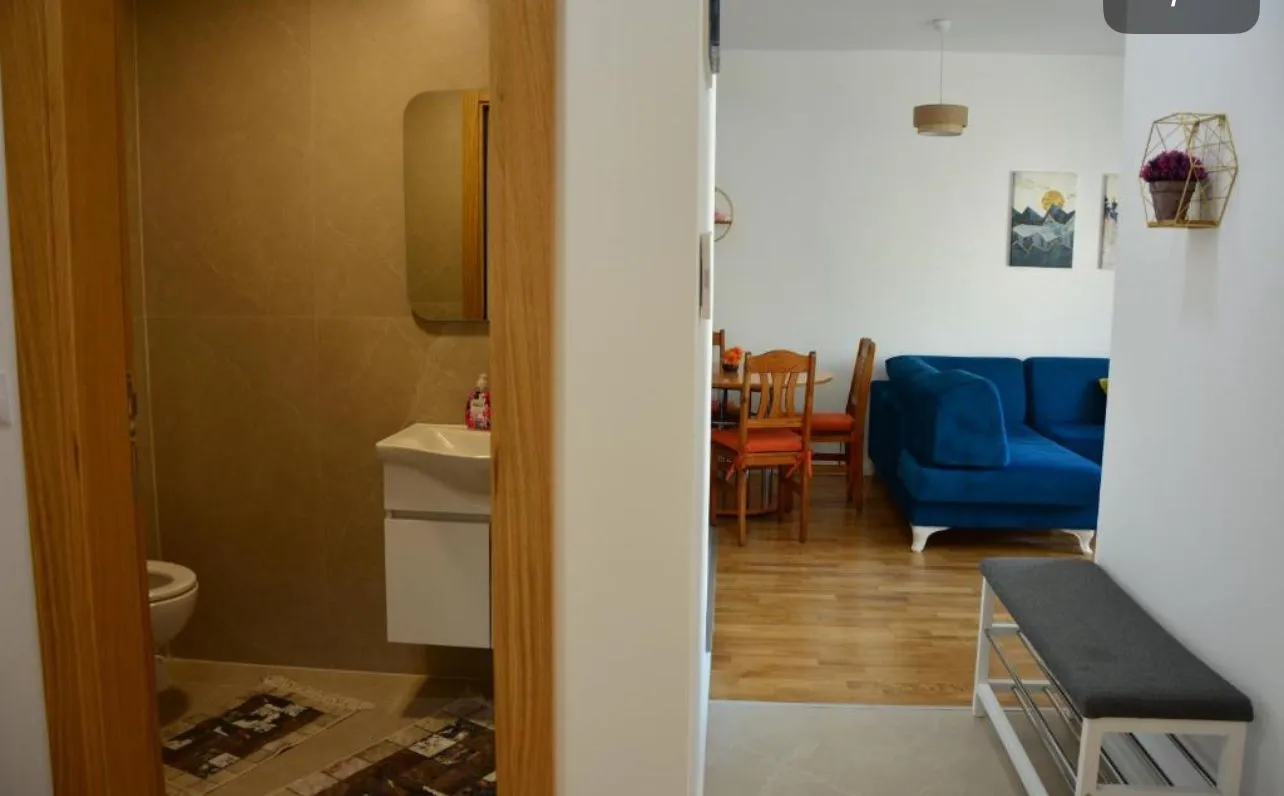 Izdavanje, dvosoban stan, 60m², Velika Plaža, Ulcinj