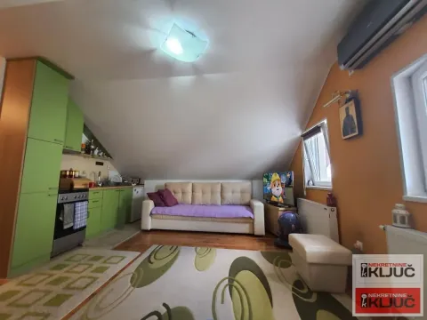 Prodaja, jednosoban stan, 29m², Adice, Novi Sad Sve Podlokacije