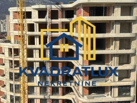 Prodaja, jednosoban stan, 51m², Centar, Bar - image 12