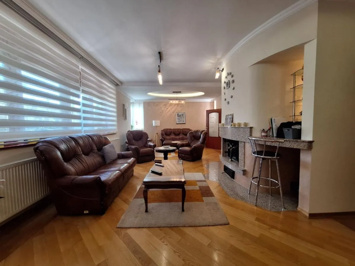 Sale, house, 253m², Adice, Novi Sad Sve Podlokacije