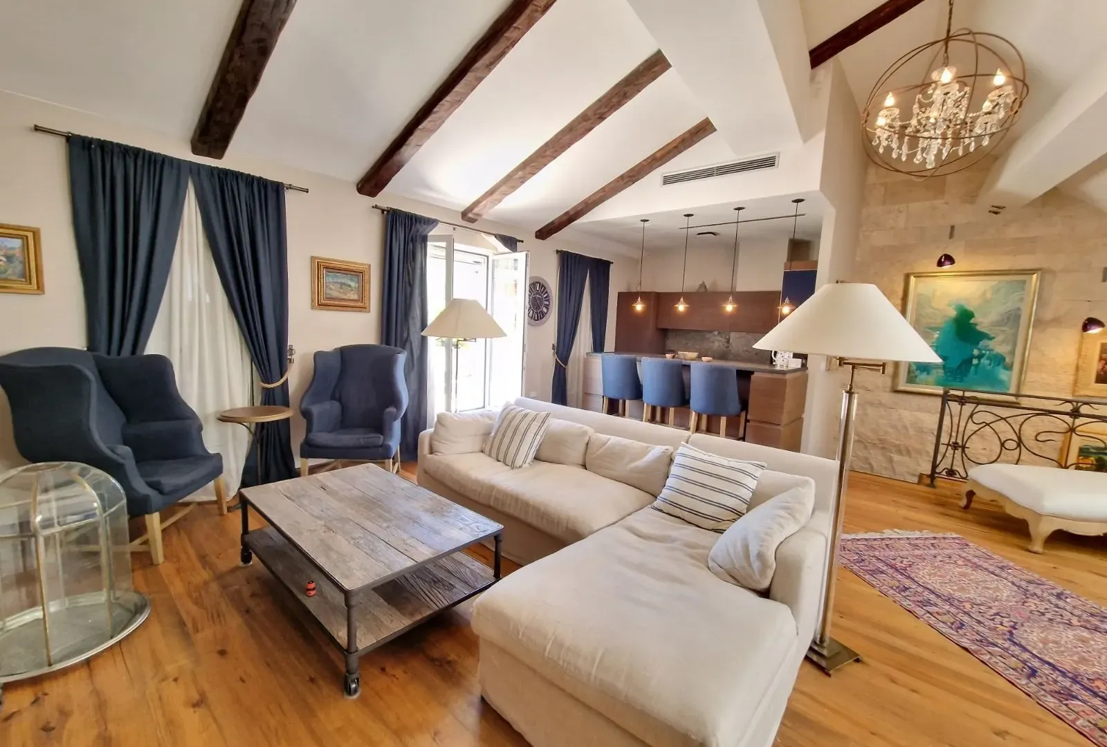 Prodaja, trosoban stan, 192m², Stari Grad, Budva