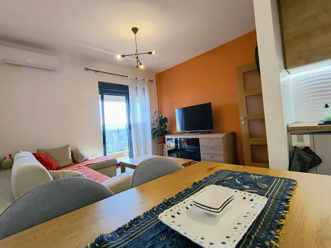 Izdavanje, jednosoban stan, 45m², Blok 9, Podgorica - image 8