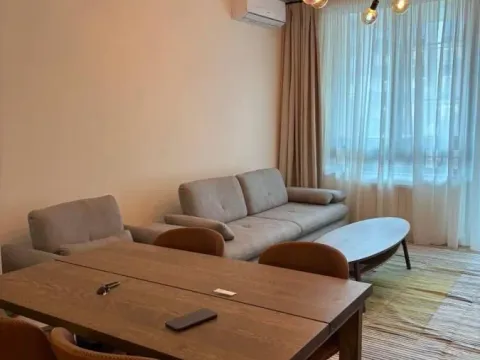 Izdavanje, dvosoban stan, 55m², Savski Venac, Beograd - image 2