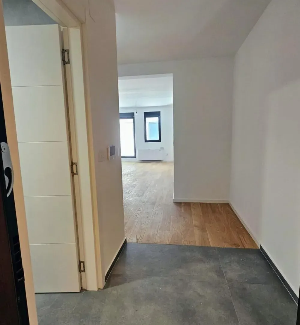 Sale, three bedroom apartment, 60m², Cvetkova Pijaca, Zvezdara Sve Podlokacije