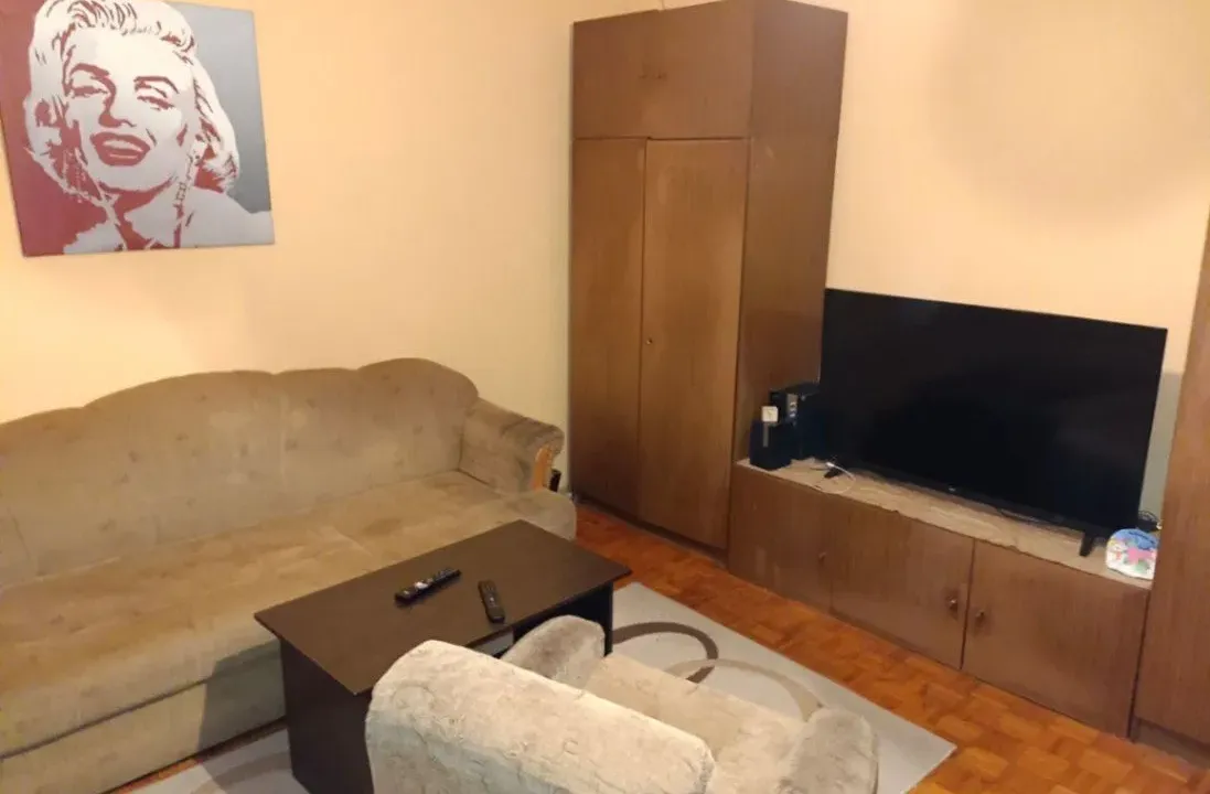 Prodaja, dvosoban stan, 52m², Bulevar Oslobodjenja, Novi Sad Sve Podlokacije