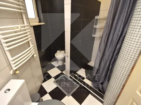 Rent, house, 330m², Golubovci, Podgorica - image 29