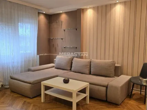 Stan in Topličin venac