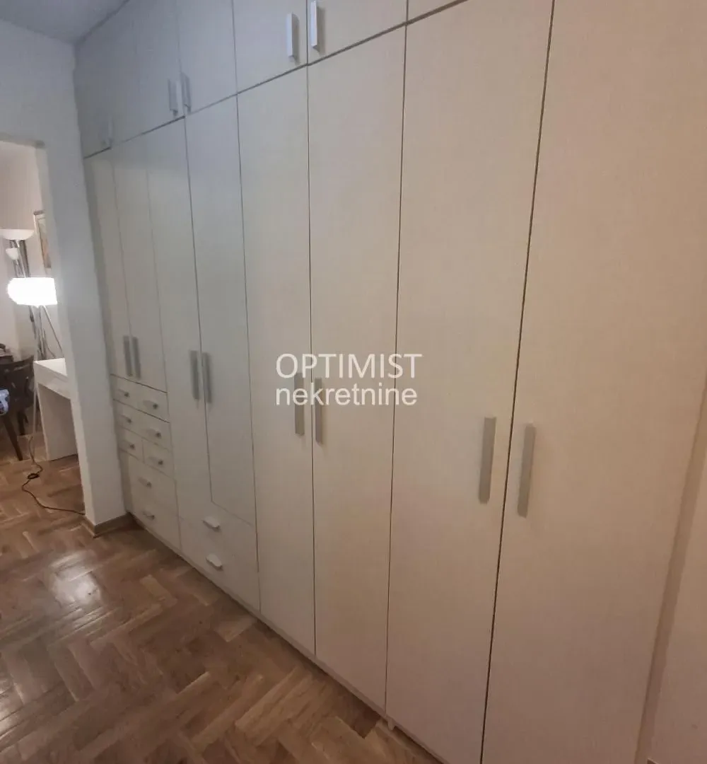 Prodaja, trosoban stan, 61m², Novi Beograd Sve Podlokacije, Beograd