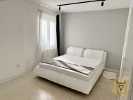 Izdavanje, trosoban stan, 100m², Stari Grad, Beograd - image 10
