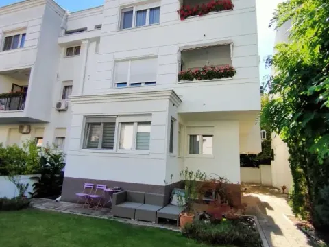 Rent, four bedroom apartment, 103m², Grbavica, Novi Sad Sve Podlokacije