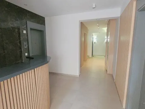 Sale, two bedroom apartment, 63m², Bečići, Budva - image 23