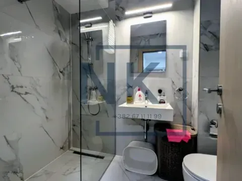 Izdavanje, dvosoban stan, 68m², Stara Varoš, Podgorica - image 14