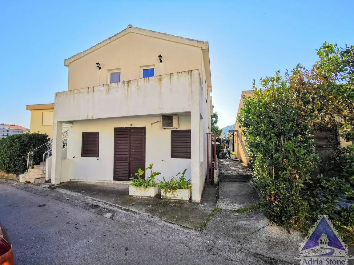 Sale, house, 219m², Rozino, Budva