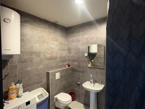 Rent, one bedroom apartment, 55m², Vezirov Most, Podgorica - image 6