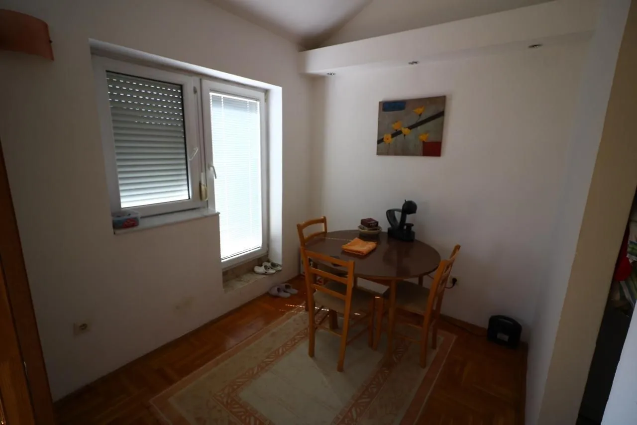 Prodaja, dvosoban stan, 92m², Stari Aerodrom, Podgorica