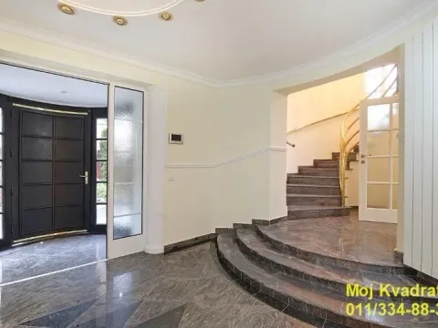 Izdavanje, kuća, 375m², Savski Venac, Beograd - image 15