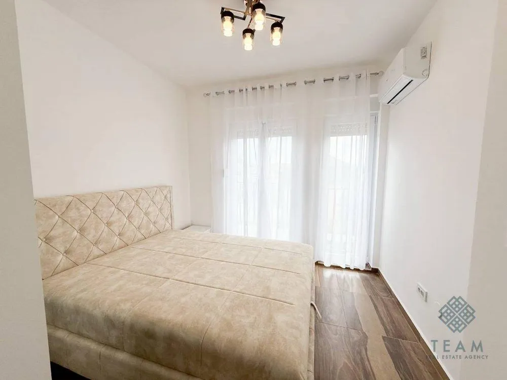 Rent, two bedroom apartment, 76m², Central Point, Podgorica