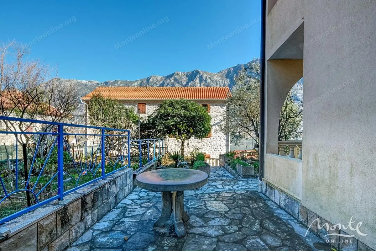 Sale, house, 140m², Muo, Kotor