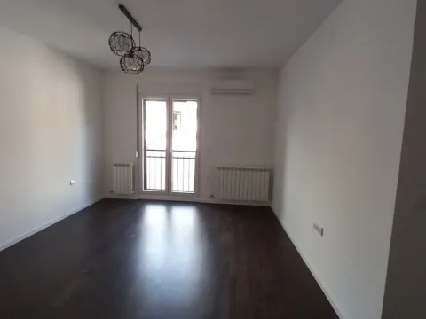 Izdavanje, stan, 40m², Vračar Sve Podlokacije, Beograd - image 6