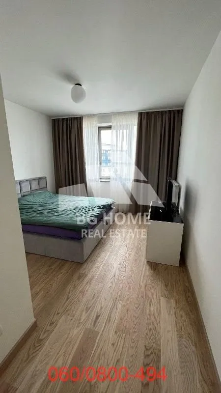 Izdavanje, dvosoban stan, 56m², Savski Venac, Beograd