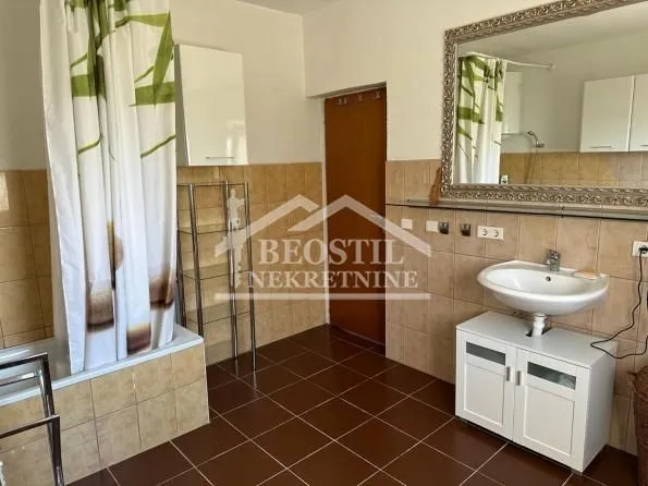 Prodaja, kuća, 135m², Stara Pazova, Srbija