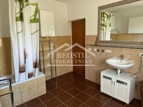 Prodaja, kuća, 135m², Stara Pazova, Srbija - image 4