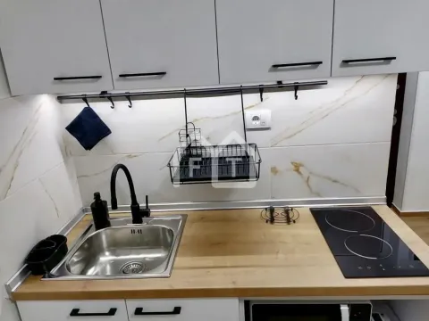 Izdavanje, stan, 18m², Novi Beograd Blok 2, Novi Beograd Sve Podlokacije - image 3