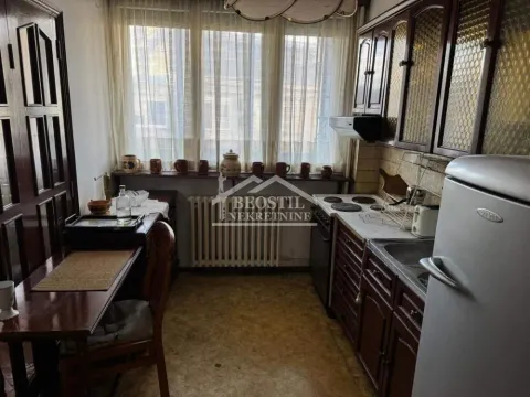 Prodaja, trosoban stan, 97m², Stari Grad, Beograd - image 13