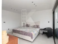 Prodaja, kuća, 250m², Tološi, Podgorica - image 20