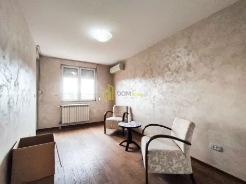 Prodaja, trosoban stan, 109m², Preko Morače, Podgorica - image 12