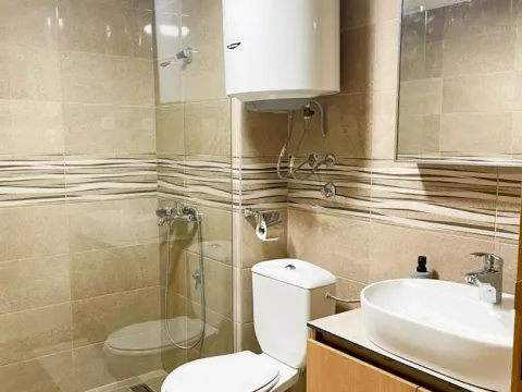 Rent, two bedroom apartment, 87m², Malo Brdo, Podgorica - image 11