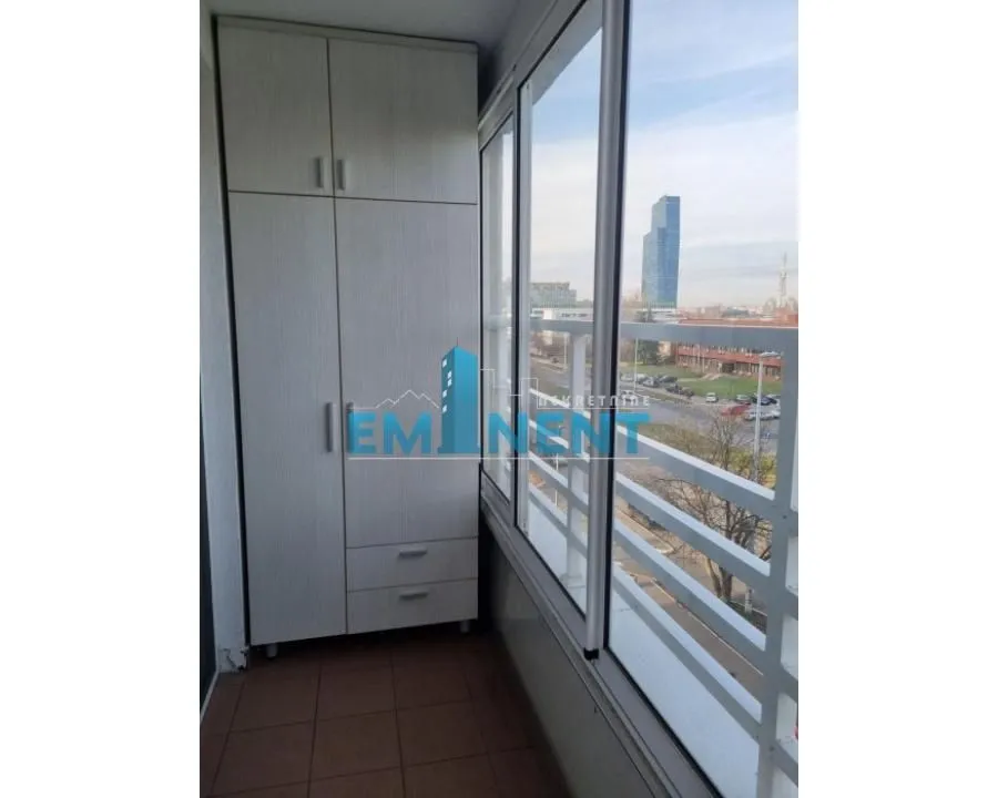 Rent, two bedroom apartment, 52m², Novi Beograd Blok 67, Novi Beograd Sve Podlokacije