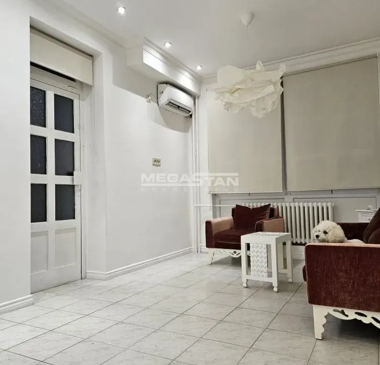 Prodaja, poslovni prostor, 27m², Vračar Hram, Vračar Sve Podlokacije